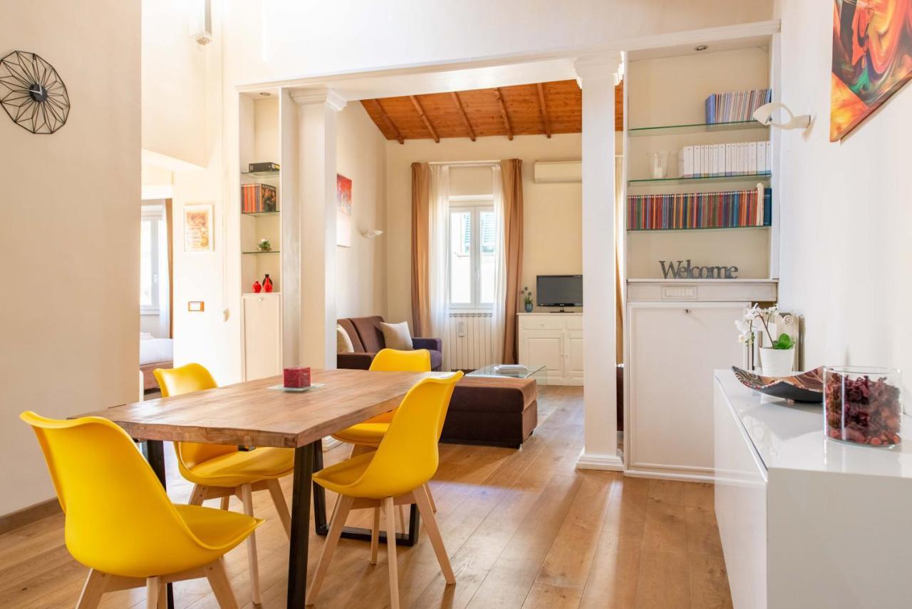 Modern, Bright Near Boboli Gardens & Santo Spirito - Homeunity Florence Luaran gambar