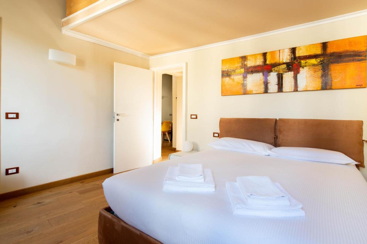 Modern, Bright Near Boboli Gardens & Santo Spirito - Homeunity Florence Luaran gambar